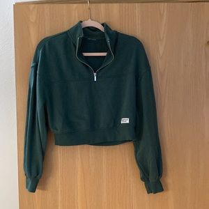Green crop sweatshirt